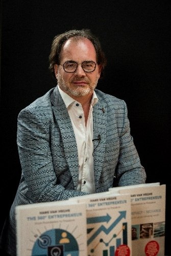 Portrait of Hans Van Heghe, founder of GIGA7.